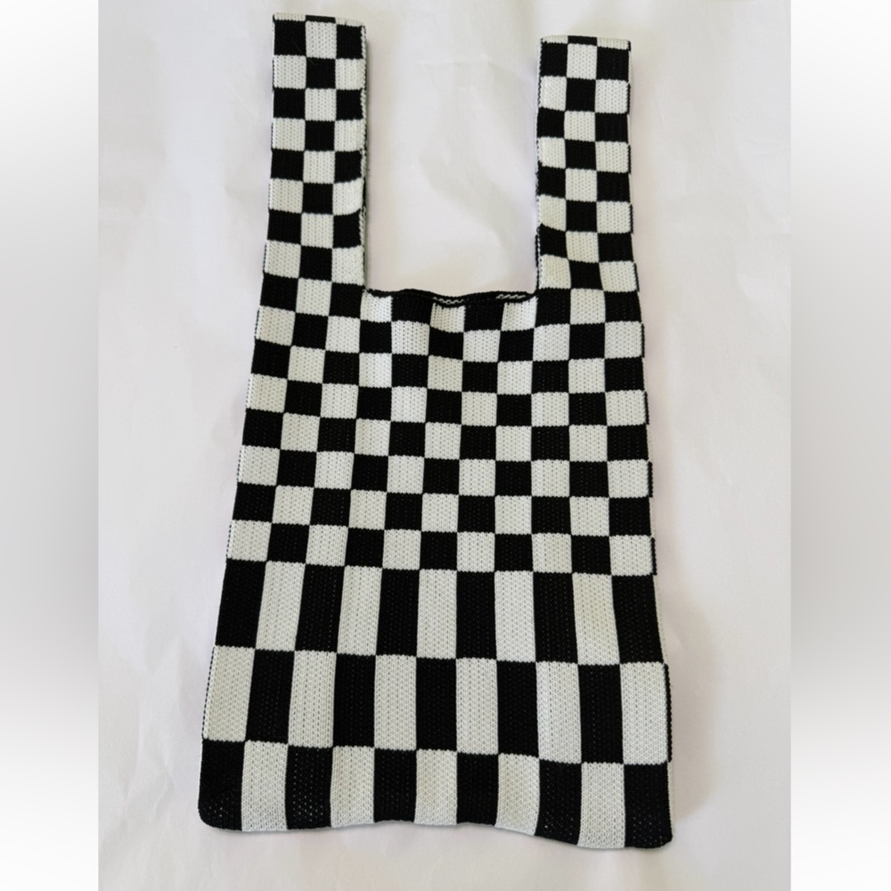 NWOT Black and White Checkered Knit Fabric Tote Bag
